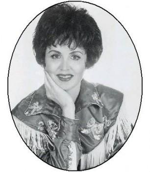 Patsy Cline look-alike