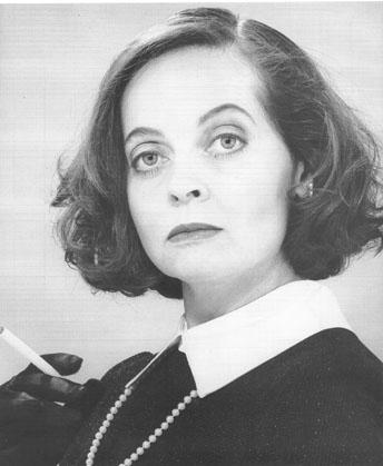 Bette Davis look-alike