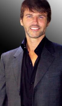 Tom Cruise